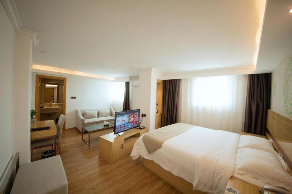 Greentree Inn Qingyuan Qinghe Avenue Branch Exterior photo